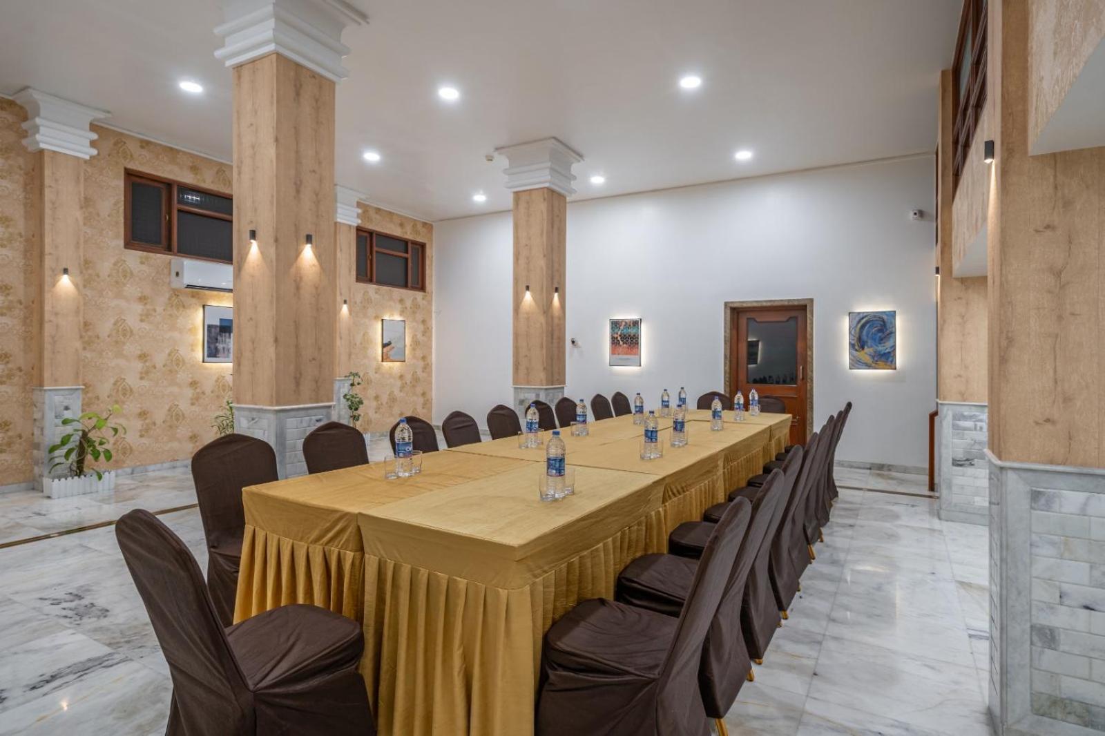 Hotel Apex Surat Luaran gambar
