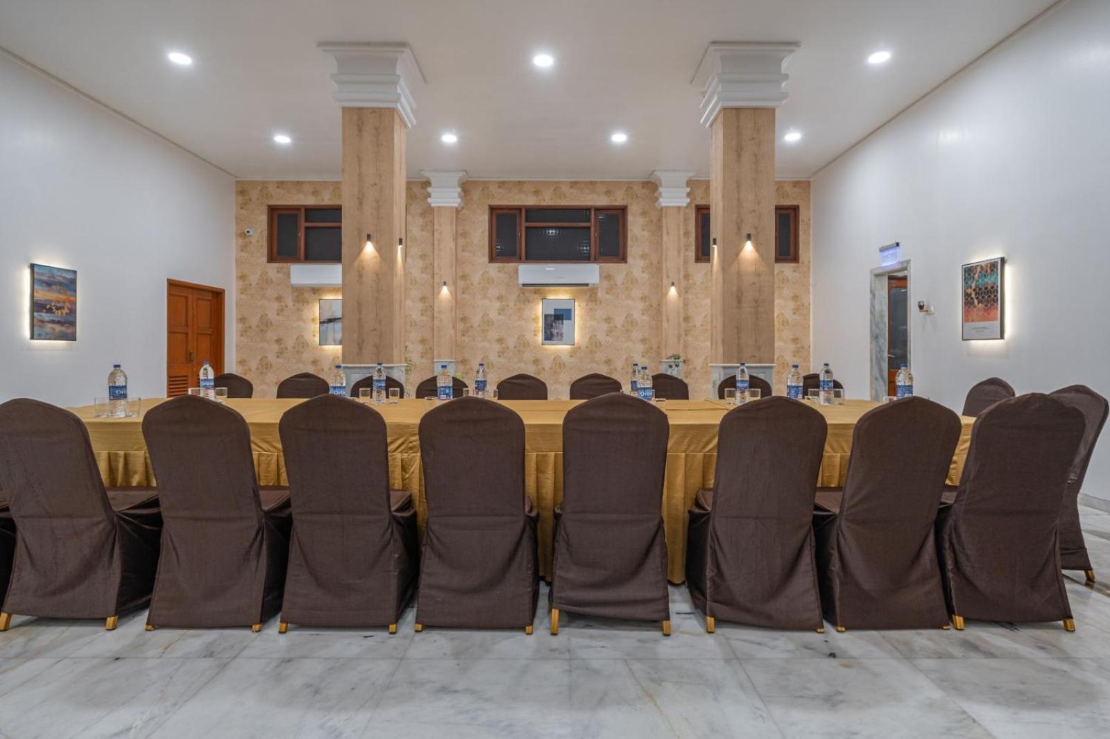 Hotel Apex Surat Luaran gambar