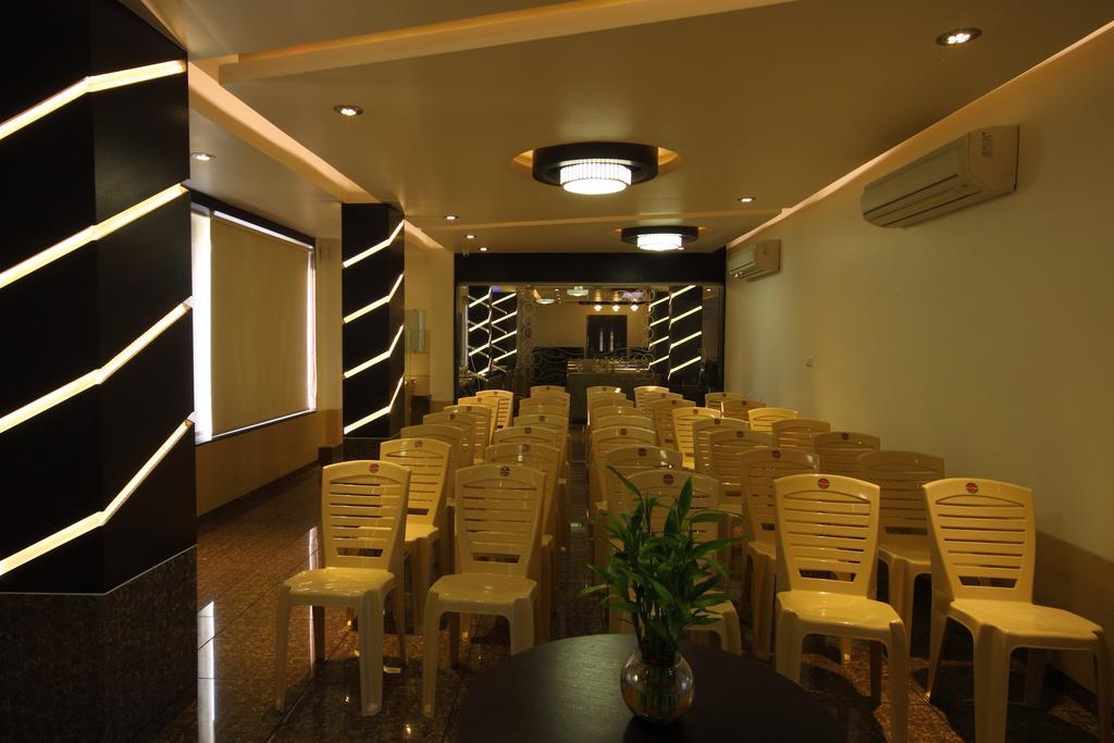 Hotel Apex Surat Luaran gambar